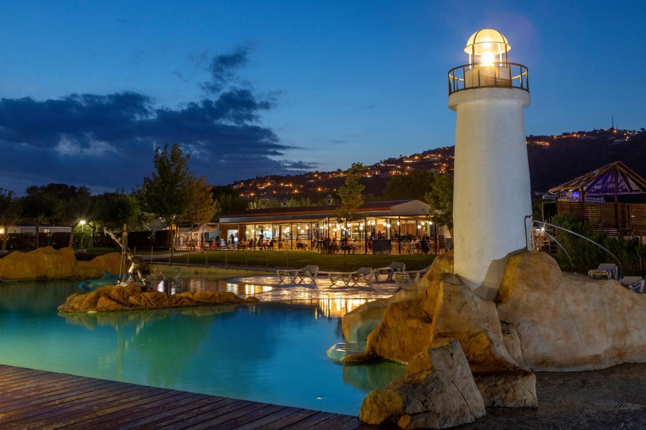 El Delfin Verde Resorts - Castell-Platja d'Aro Buitenkant foto